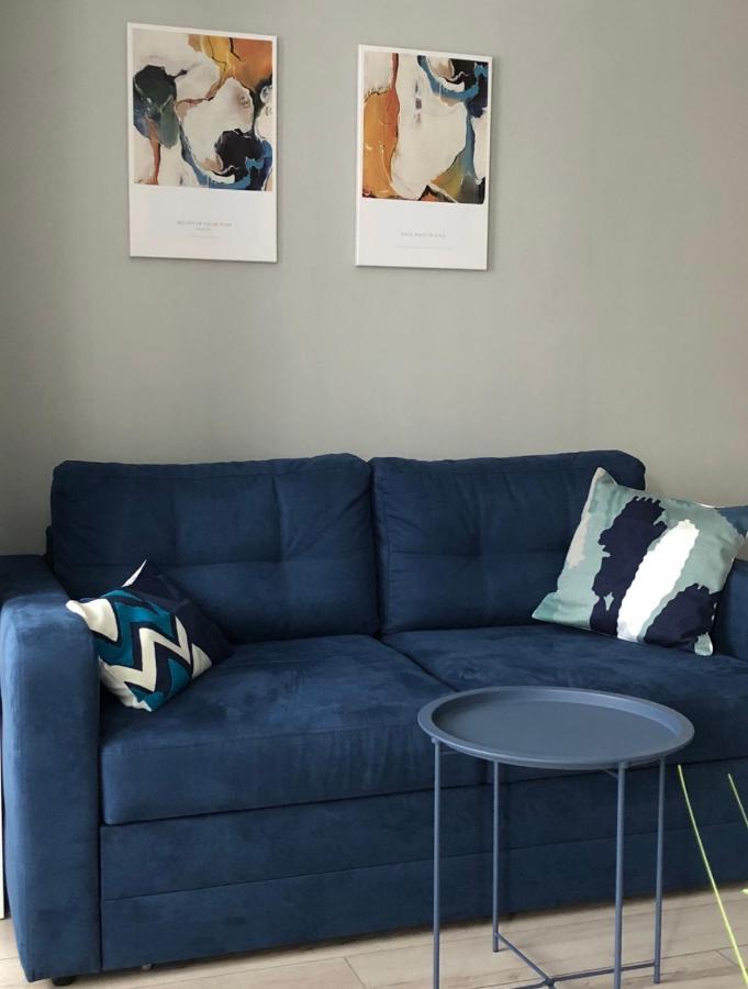 Sisters Apartment Ukr แชร์นีฮีฟ ภายนอก รูปภาพ